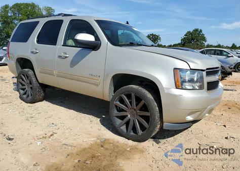 2013 Chevrolet Tahoe C1500 Lt z USA, uszkodzony, nr VIN 1GNSCBE05DR262285